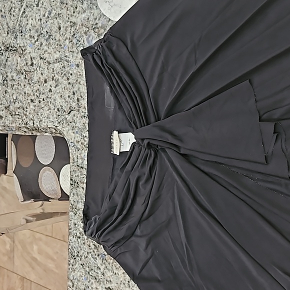 "PROFILE", SZ. M, Polyester and elastic, black, sleeveless cape. - Picture 10 of 14